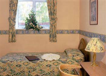 Ardmore House Hotel St Albans Екстериор снимка