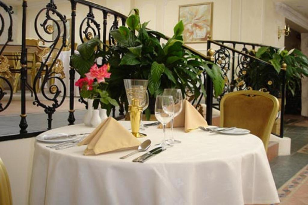Ardmore House Hotel St Albans Екстериор снимка