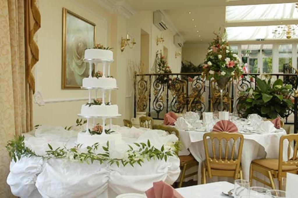 Ardmore House Hotel St Albans Екстериор снимка