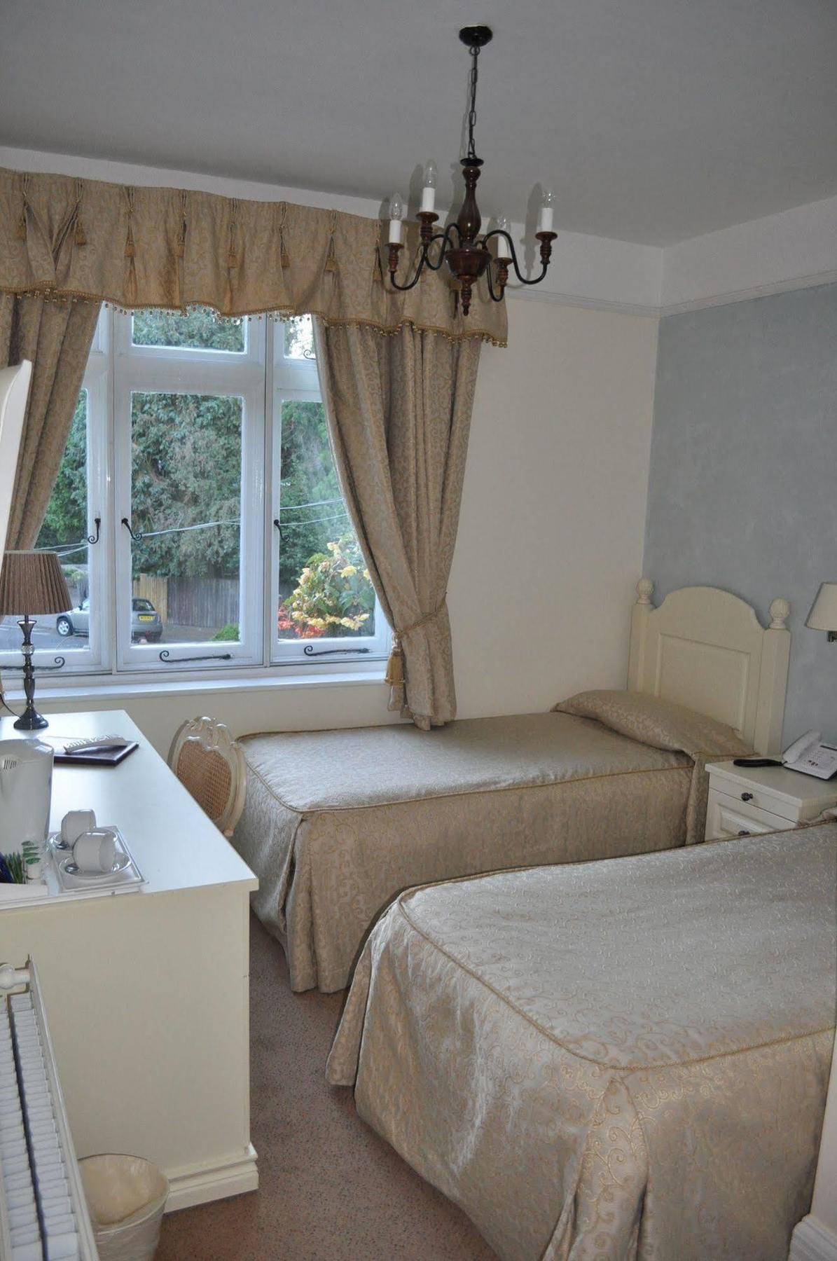 Ardmore House Hotel St Albans Екстериор снимка